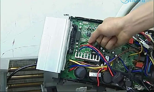 西岗美的空调电话是多少